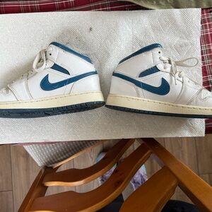 Nike White and Teal High-Top Sneakers